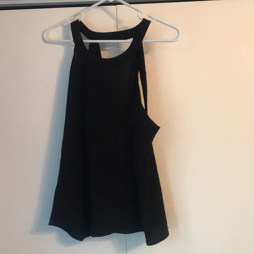 Black Tank